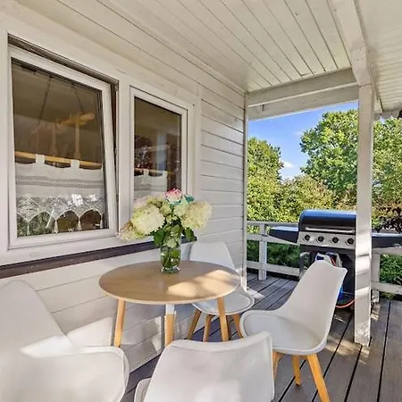 Дом отдыха Large And Comfortable With A Terrace Боболин